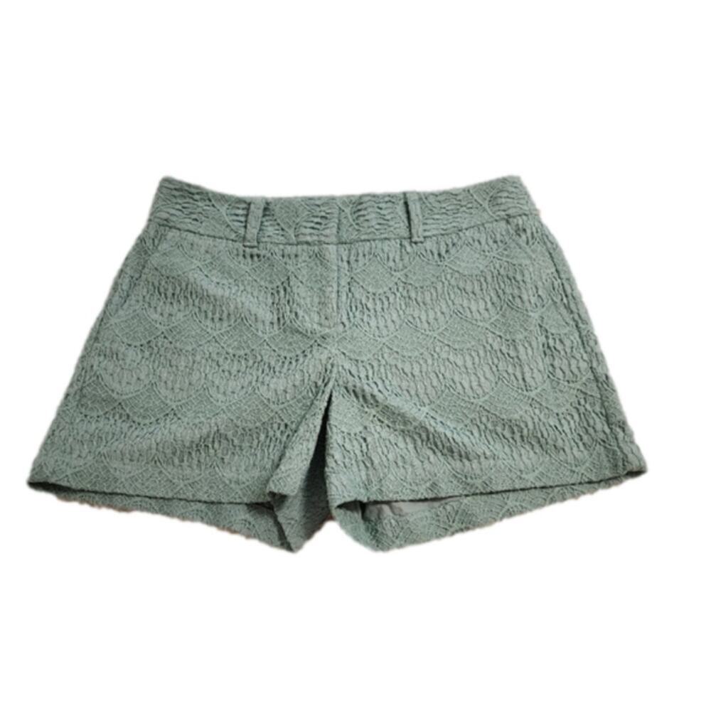 Loft 4 inch‎ sea green lace overlay shorts size 2